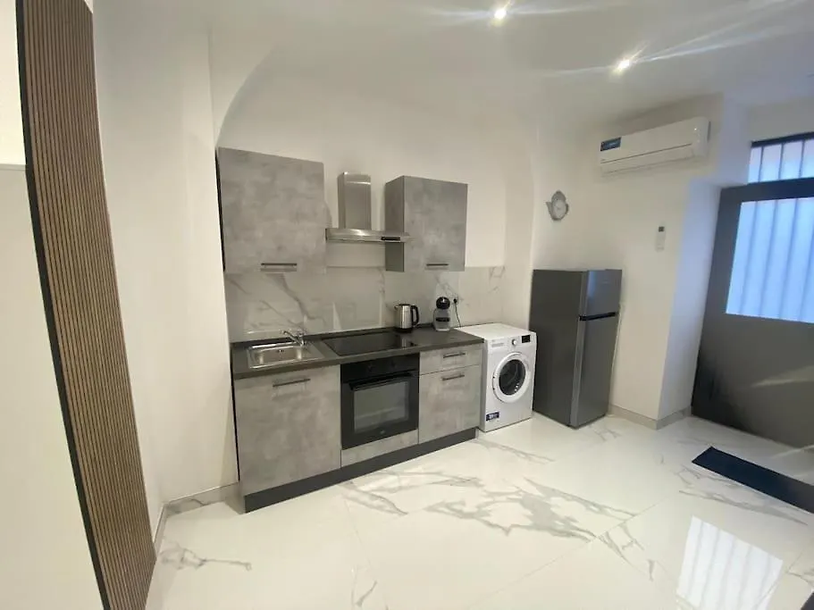 Holiday home Don Peppino House Villa Catania Italy